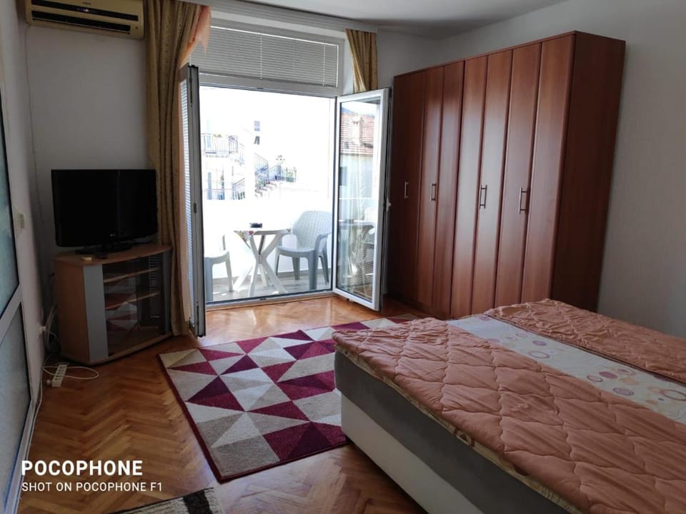 Apartment Viktoria Apartment in Kotor Municipality