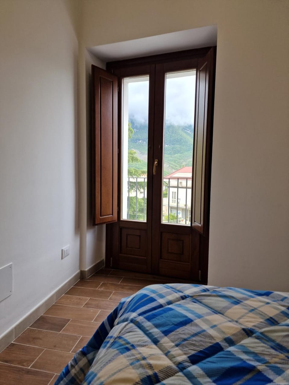 Bed, Natural landscape, View (from property/room), Balcony/Terrace, Photo of the whole room, Bedroom, Mountain view