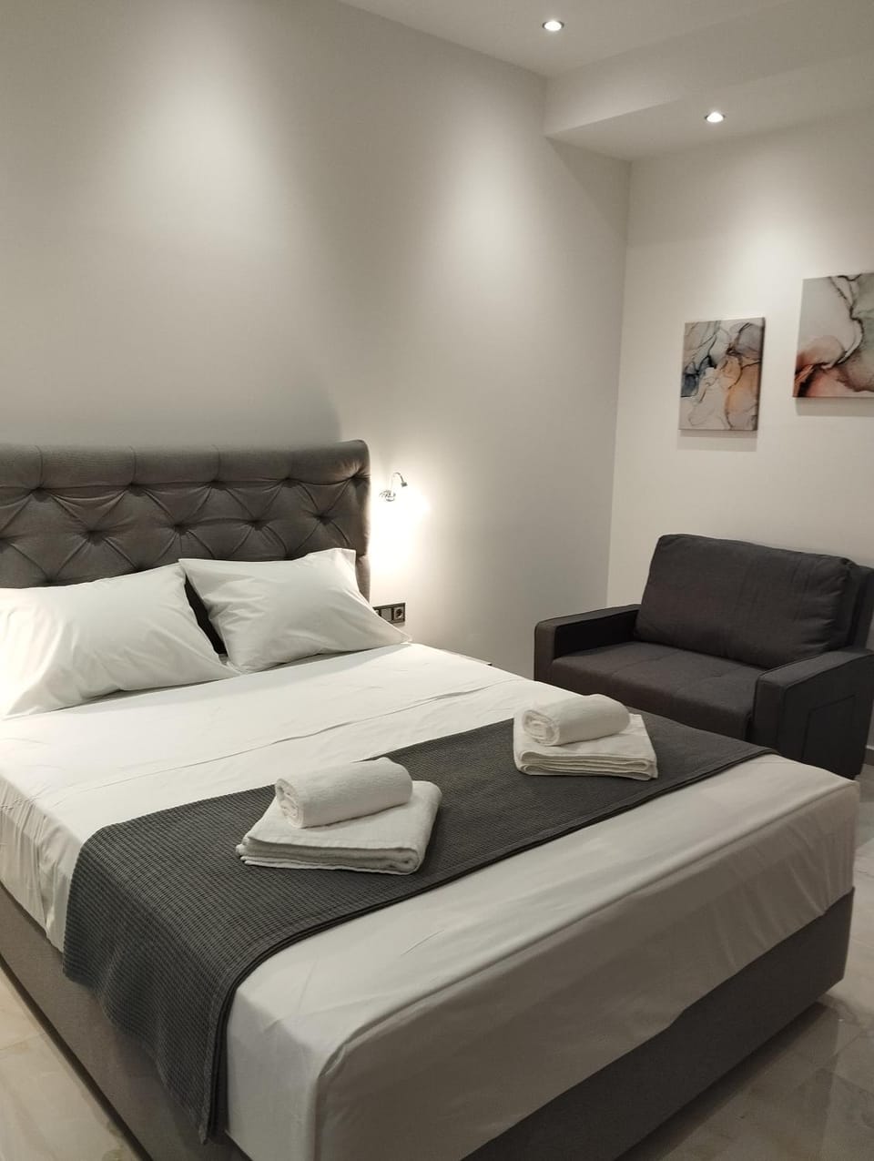 MARMO Premium Studios Apartment in Halkidiki