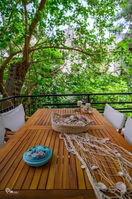 Blue Ocean - Luxury Seaside Vibe Retreat in Nea Makri Apartment in East Attica Regional Unit, Greece