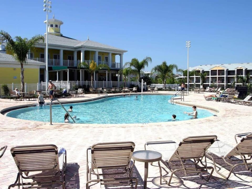 Second floor upgraded condo in Bahama Bay 2 bedrooms House in Polk County