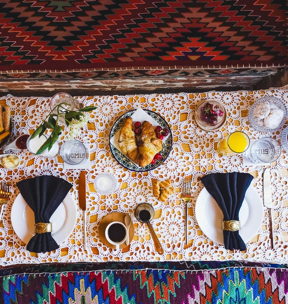 Food and drinks, Food, Breakfast, Continental breakfast, Drinks