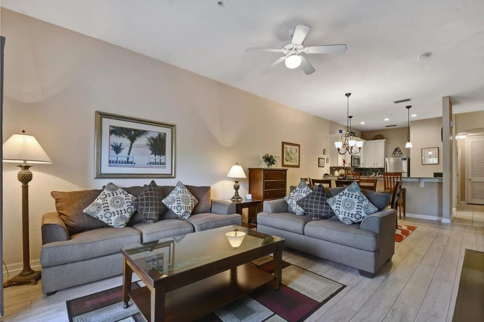 Bahama Bay- Two bedrooms condo fully equipped House in Polk County