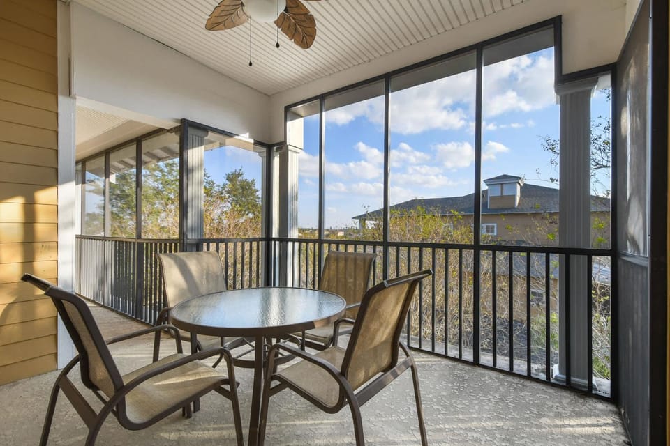 Bahama Bay Huge Penthouse condo House in Four Corners