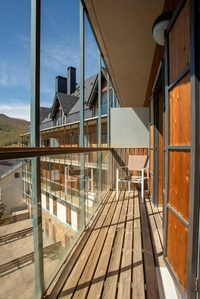 El Mirador by Cardi Suites Apartment in Formigal