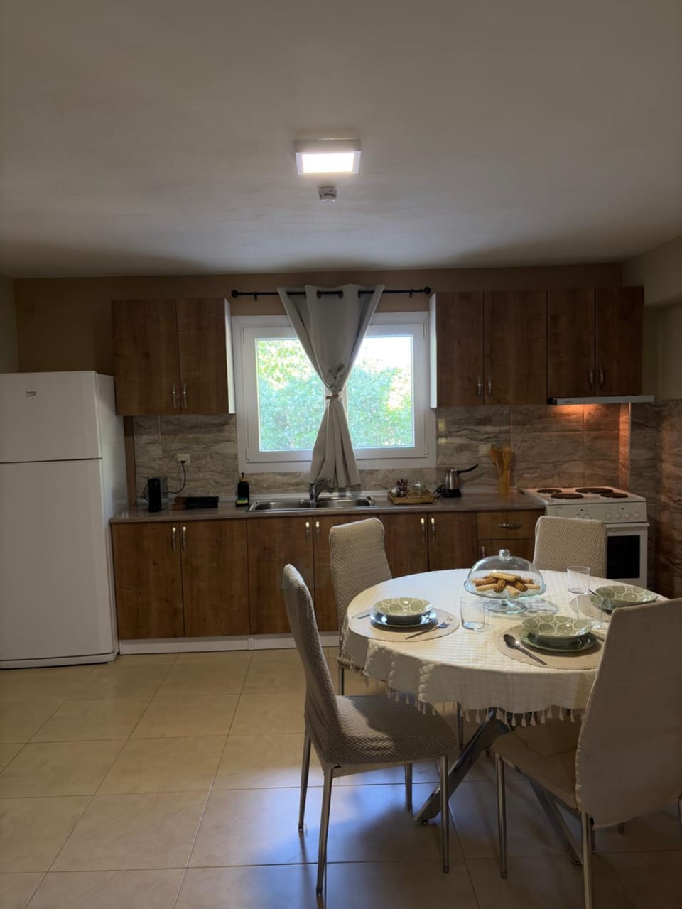Coffee/tea facilities, Kitchen or kitchenette