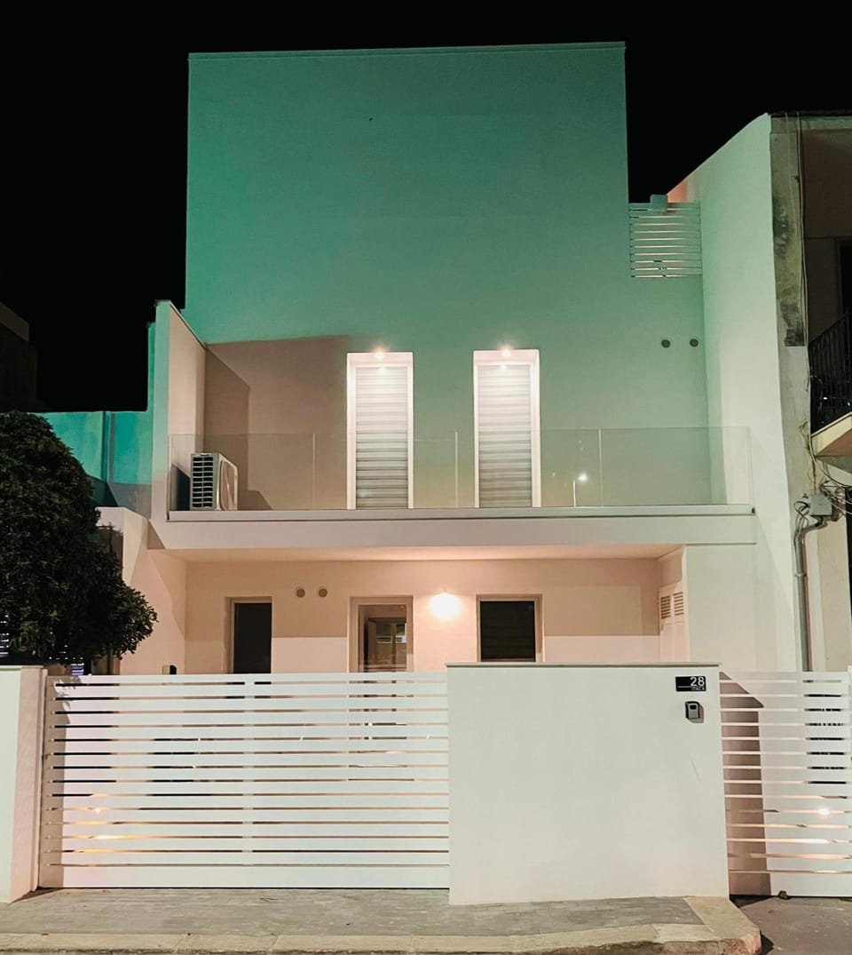 Property building, Night