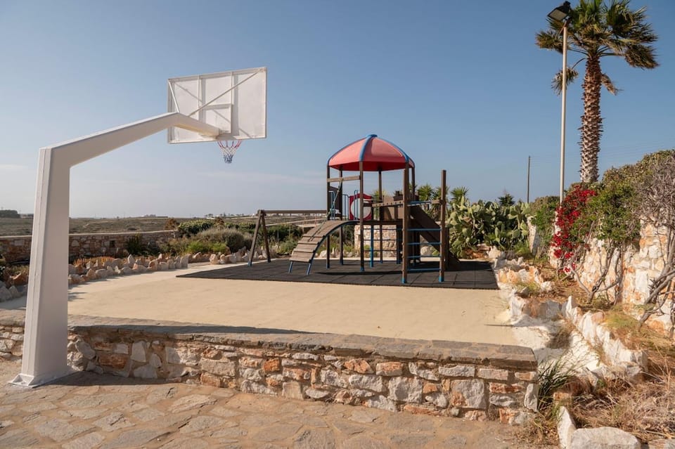 Villa Franca Ideal for wedding parties Apartment in Paros, Greece