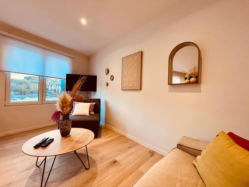 Cosy Of John Cockerill Apartment in Liège