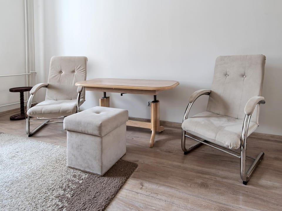 Living room, Bedroom
