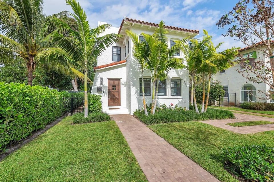 The Elysian Villa Villa in West Palm Beach