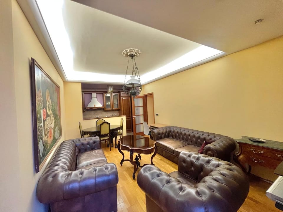 Heart of the City Stunning comfort,Balcony ,Netflix,Free Wi-Fi Apartment in Podgorica