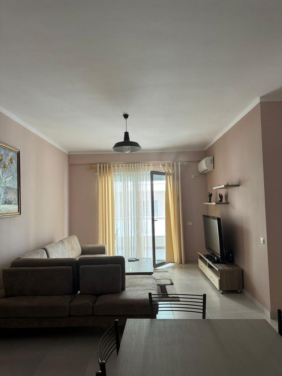 Communal lounge/ TV room, TV and multimedia, Living room, Photo of the whole room, Seating area