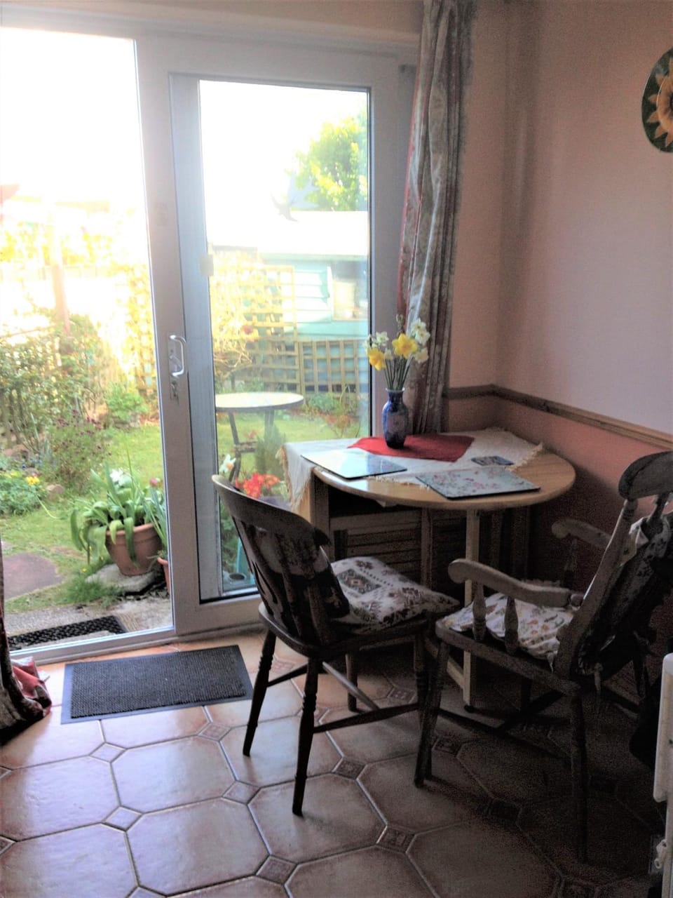 Dining area, Garden view