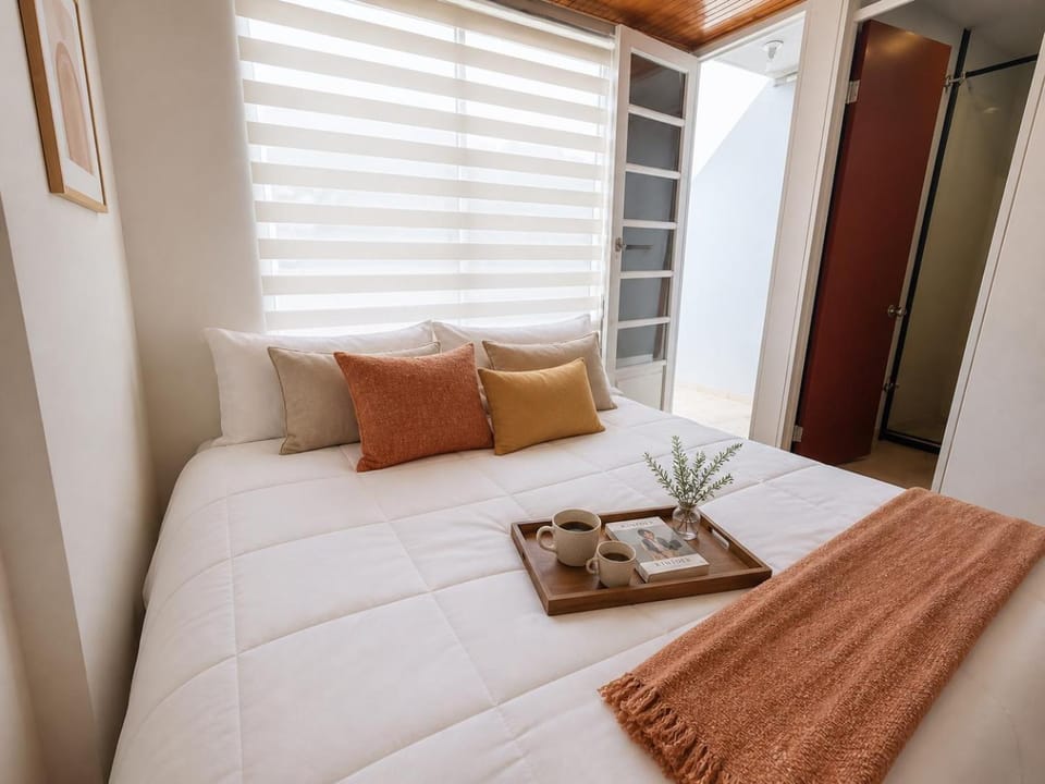 Bed, Photo of the whole room, Bedroom, wardrobe