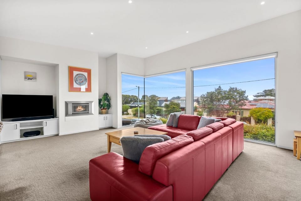 Living room, fireplace