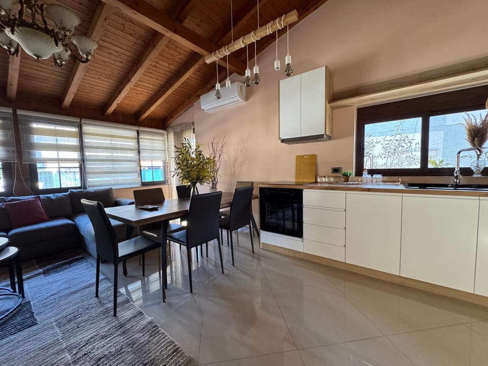 Kitchen or kitchenette, Living room, Dining area, oven, stove