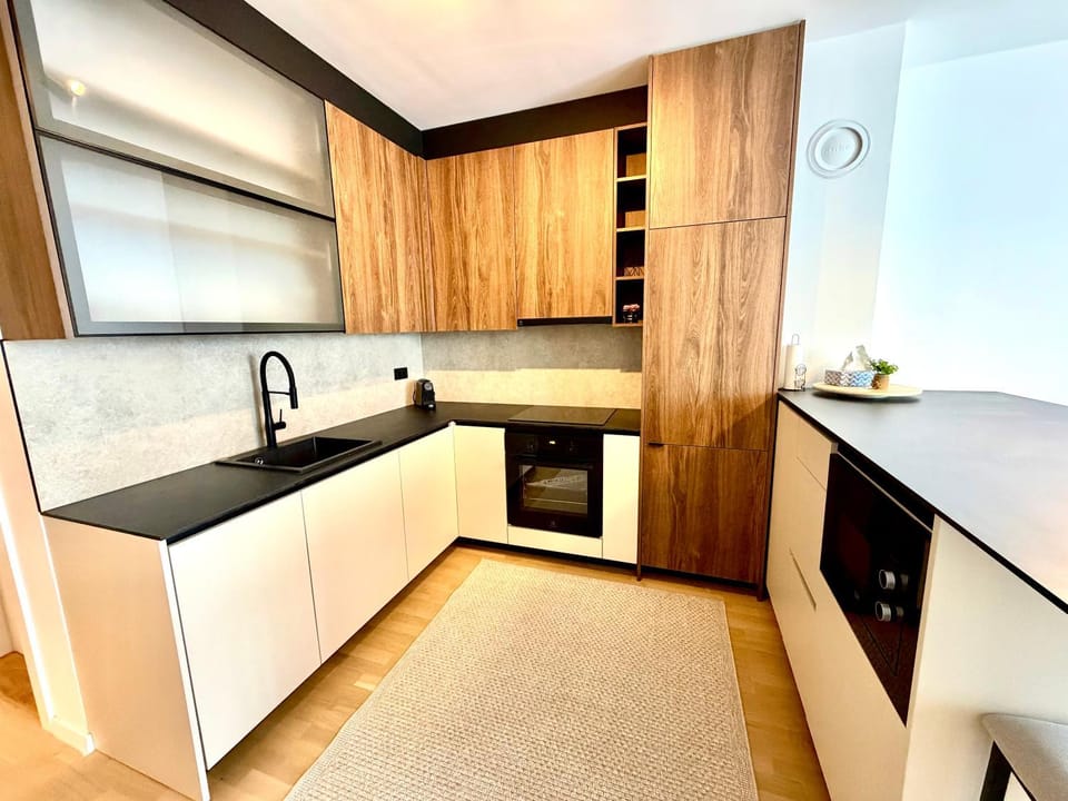 Apartment Pacifik Lux & Private Garage Apartment in Sarajevo