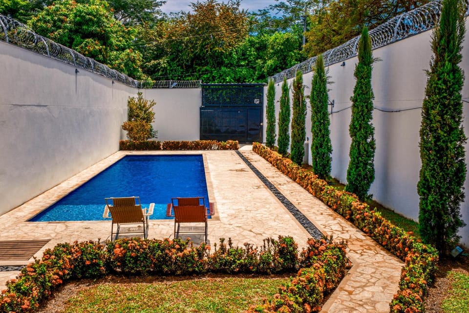 Spring, Day, Garden, Garden view, Pool view, Swimming pool