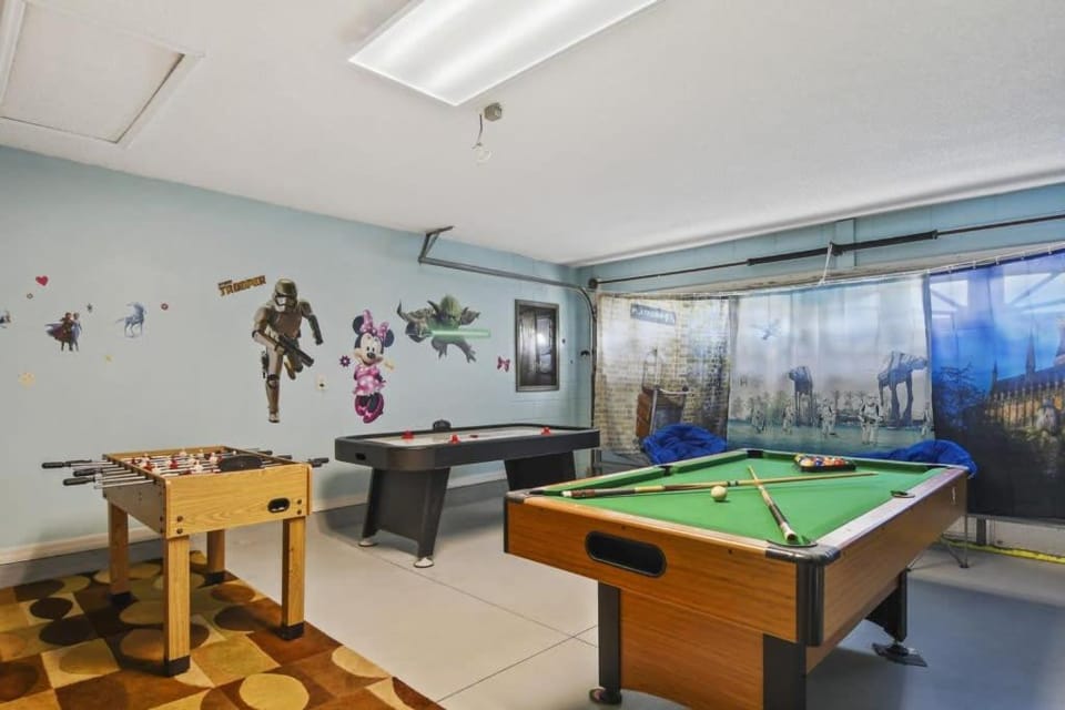 Themed 4BR house pool game room 10 min Disney House in Four Corners
