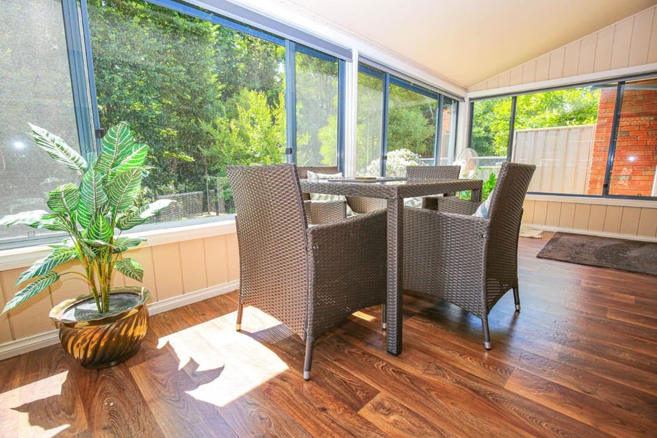 Patio, Seating area, Dining area, Garden view