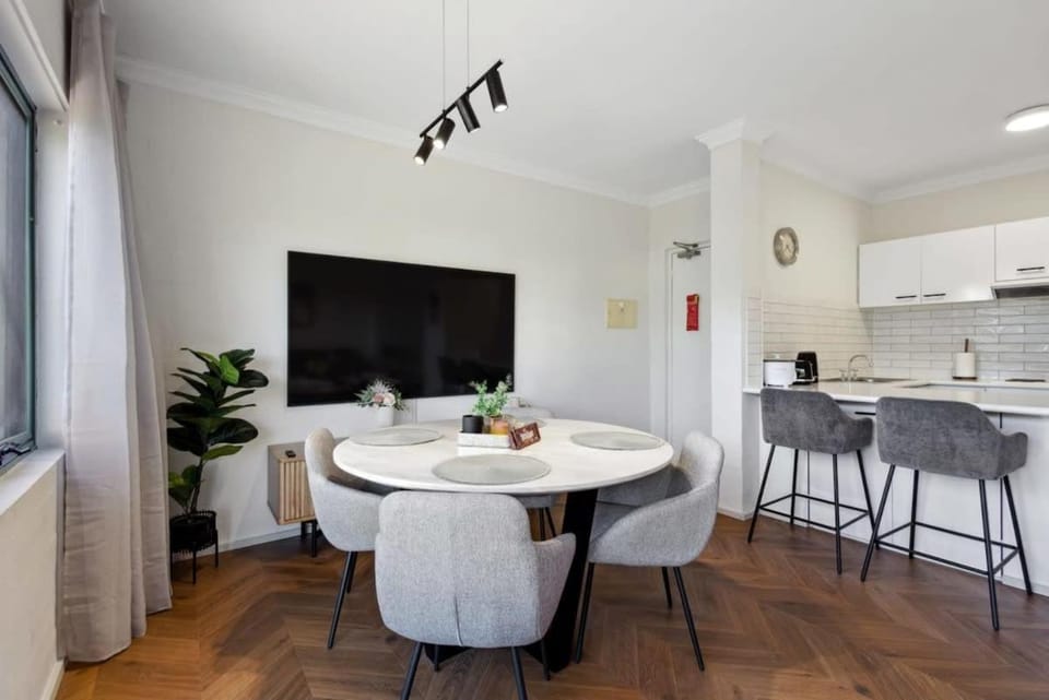 Cosy Apt in Subiaco with Free Parking Apartment in Perth