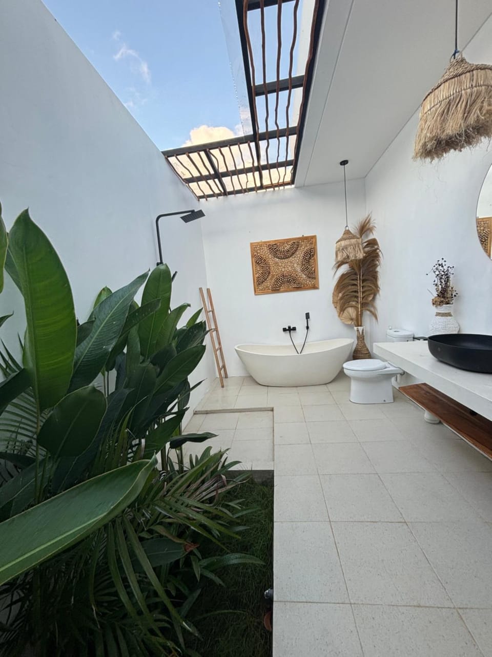 Shower, Toilet, Bathroom, Open Air Bath, Open Air Bath, Bath, towels