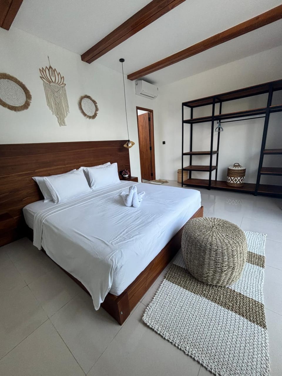 Bed, Bedroom, hair dryier, air conditioner