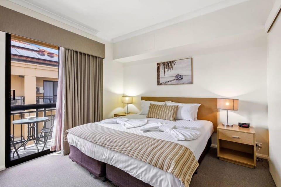 WiFi and Smart Tv - Apartment in Northbridge Apartment in Perth