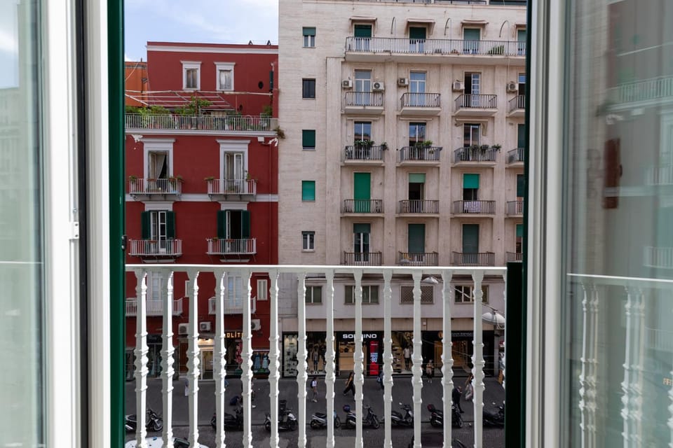 View (from property/room), City view