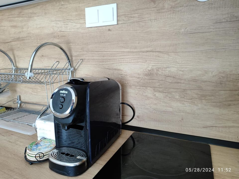 Coffee/tea facilities, Kitchen or kitchenette