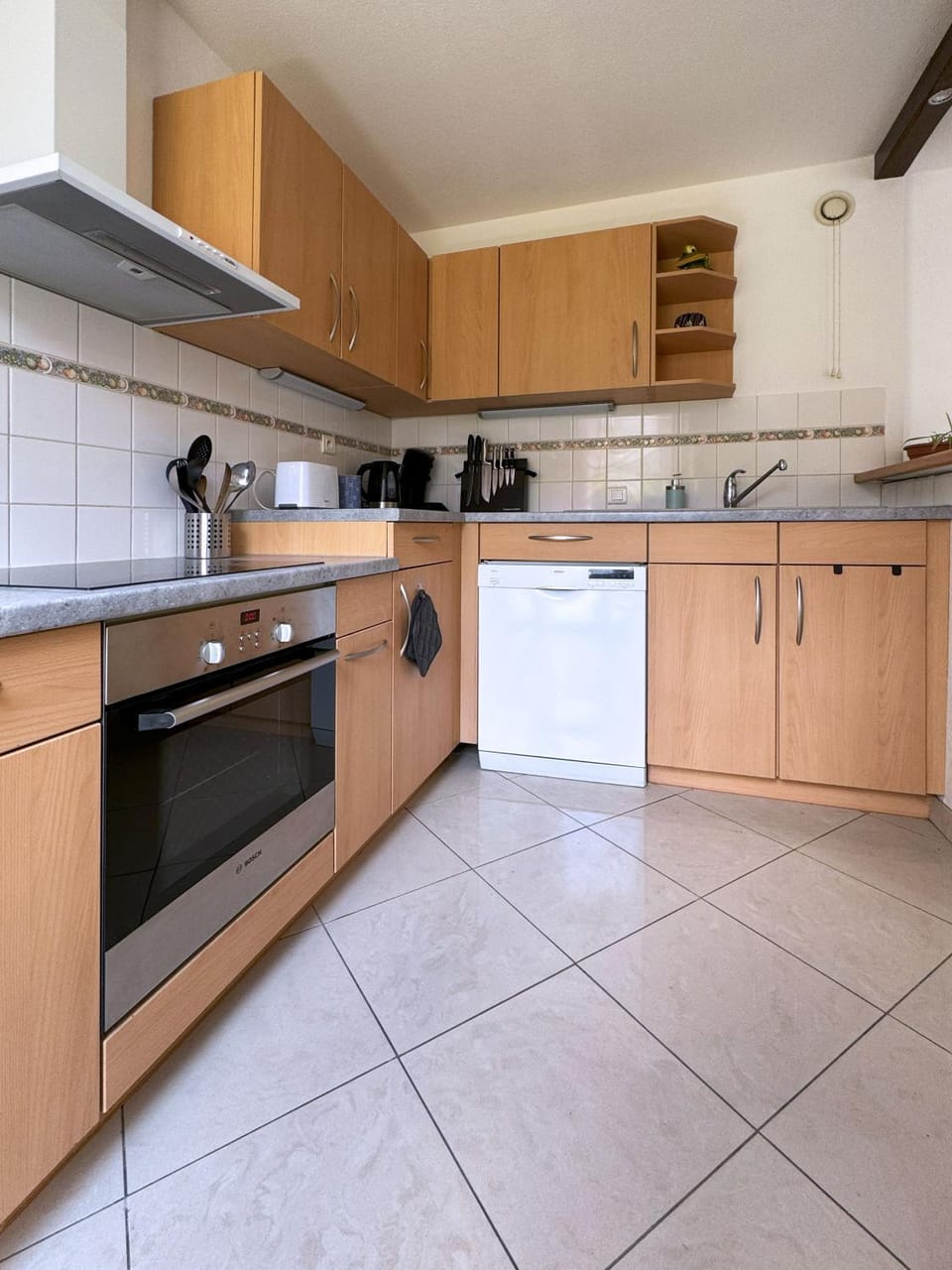 dishwasher, oven, stove, kitchen