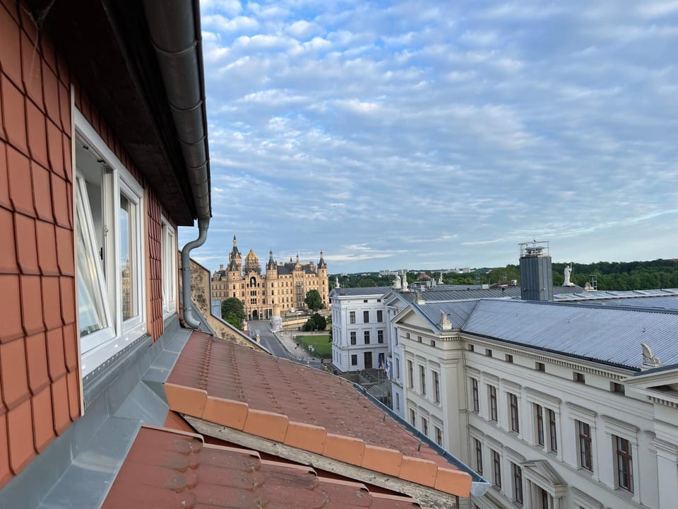 Landmark view, Landmark view