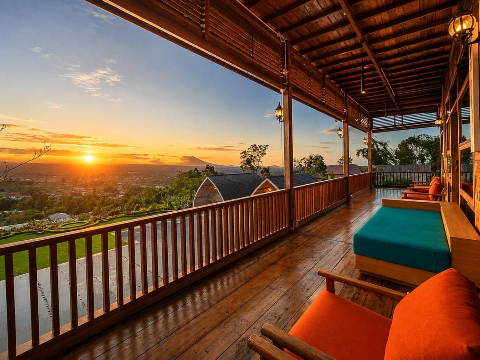 Property building, Breakfast, Sunrise