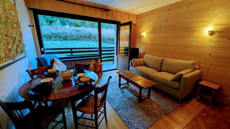 Appartement Madrilène, Rochebrune, proche téléphérique Apartment in Megève