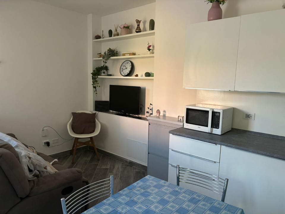 Seating area, Dining area, pet friendly
