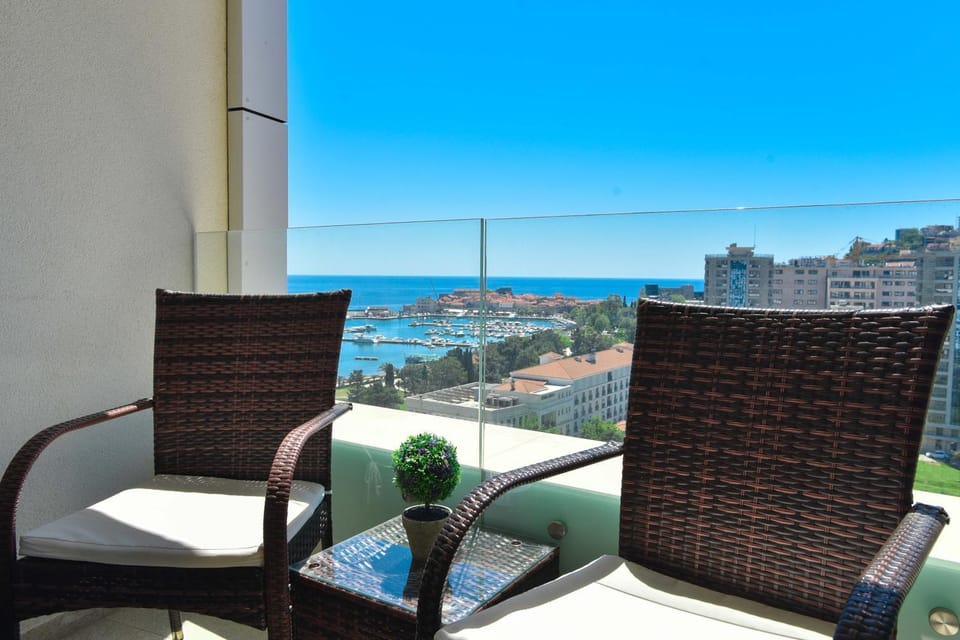 View (from property/room), Balcony/Terrace, Sea view