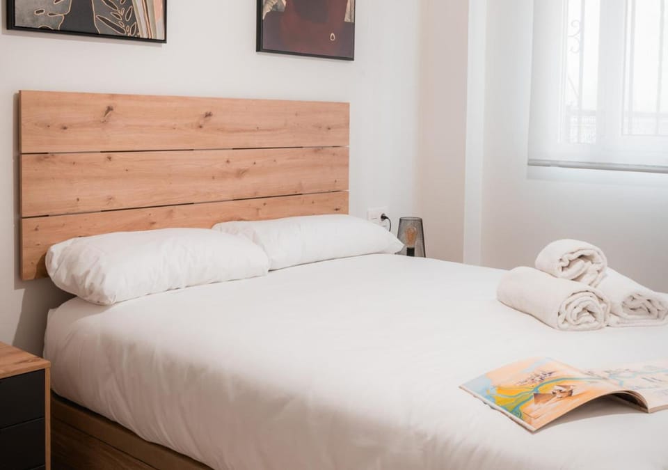 Bed, Decorative detail, Bedroom