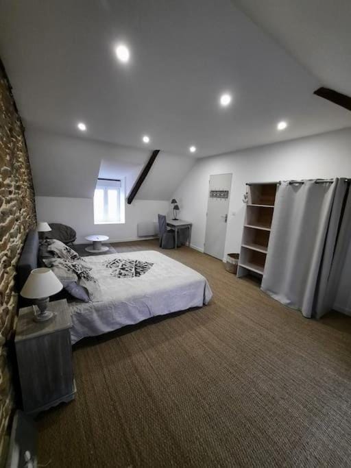 Gîte chambre Matignon 2-4 pers 5 kms mer spa House in Brittany