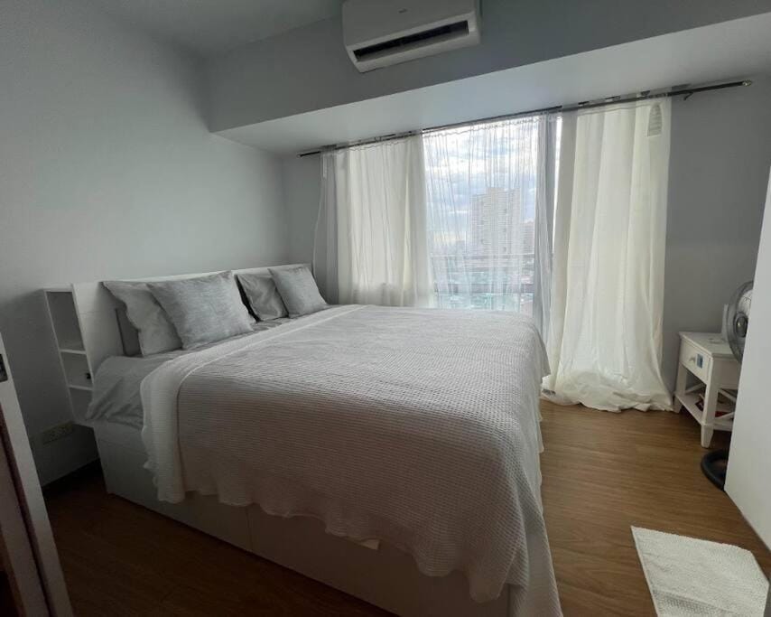 Skyloft Acqua Private Residences Apartment in Mandaluyong