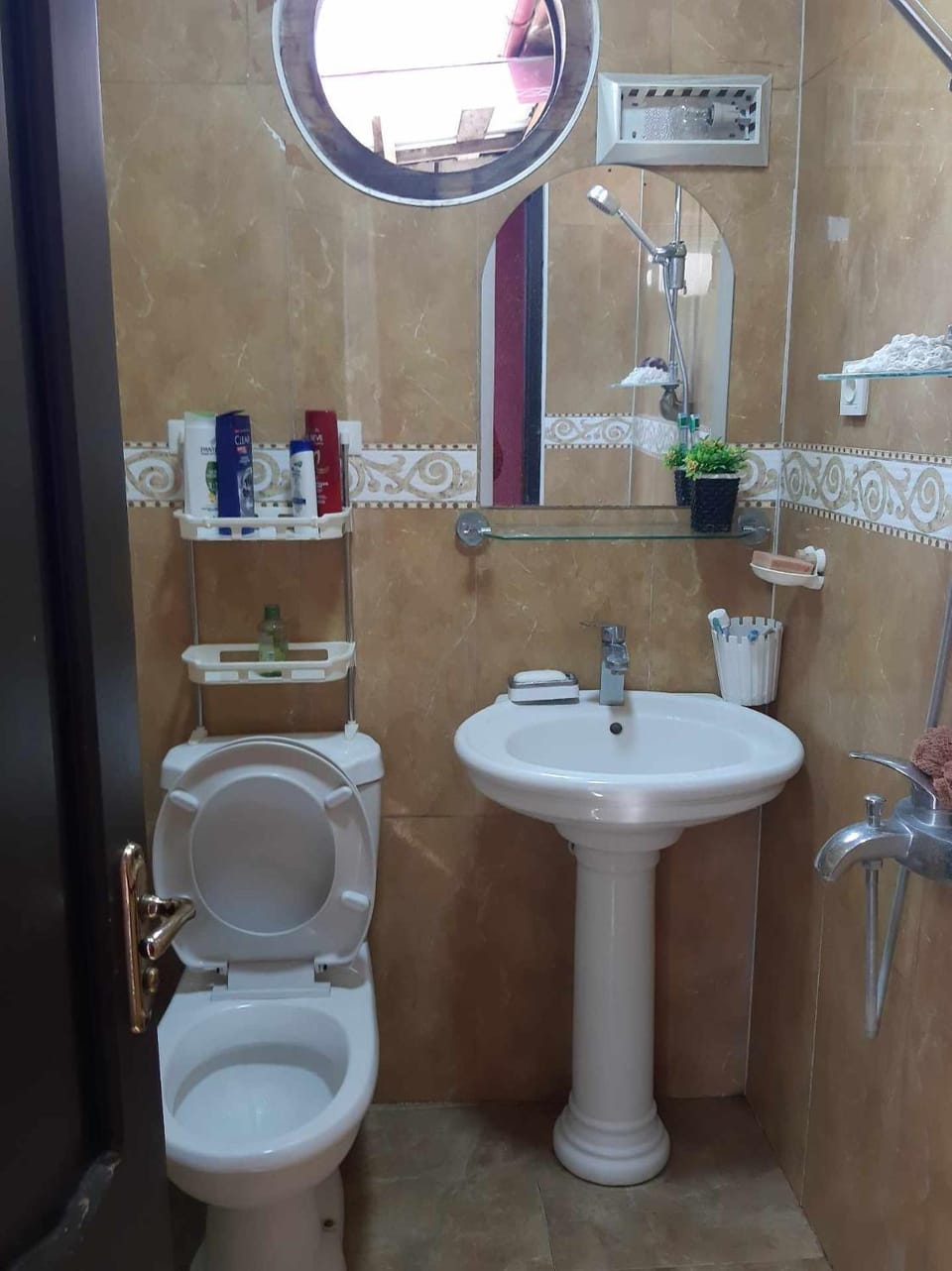 Shower, Toilet, Bathroom