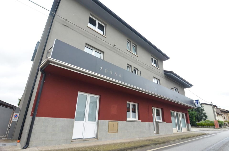 Property building, Street view