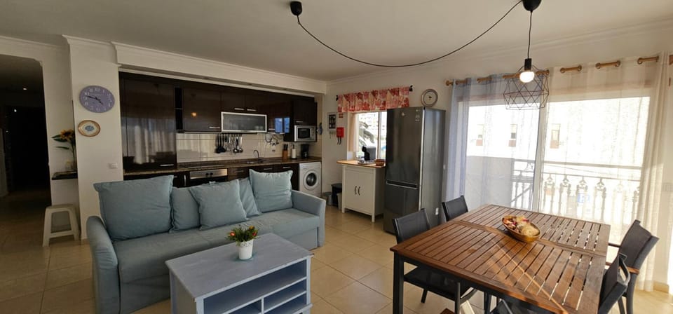 Kitchen or kitchenette, Living room, Dining area
