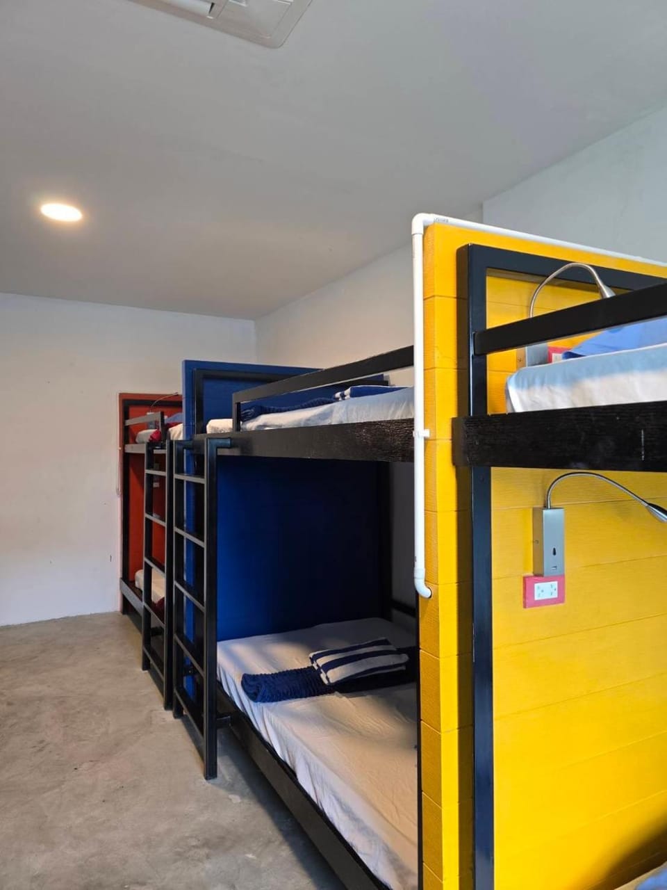 MAXi MaMa Room Bed and Breakfast in Bangkok