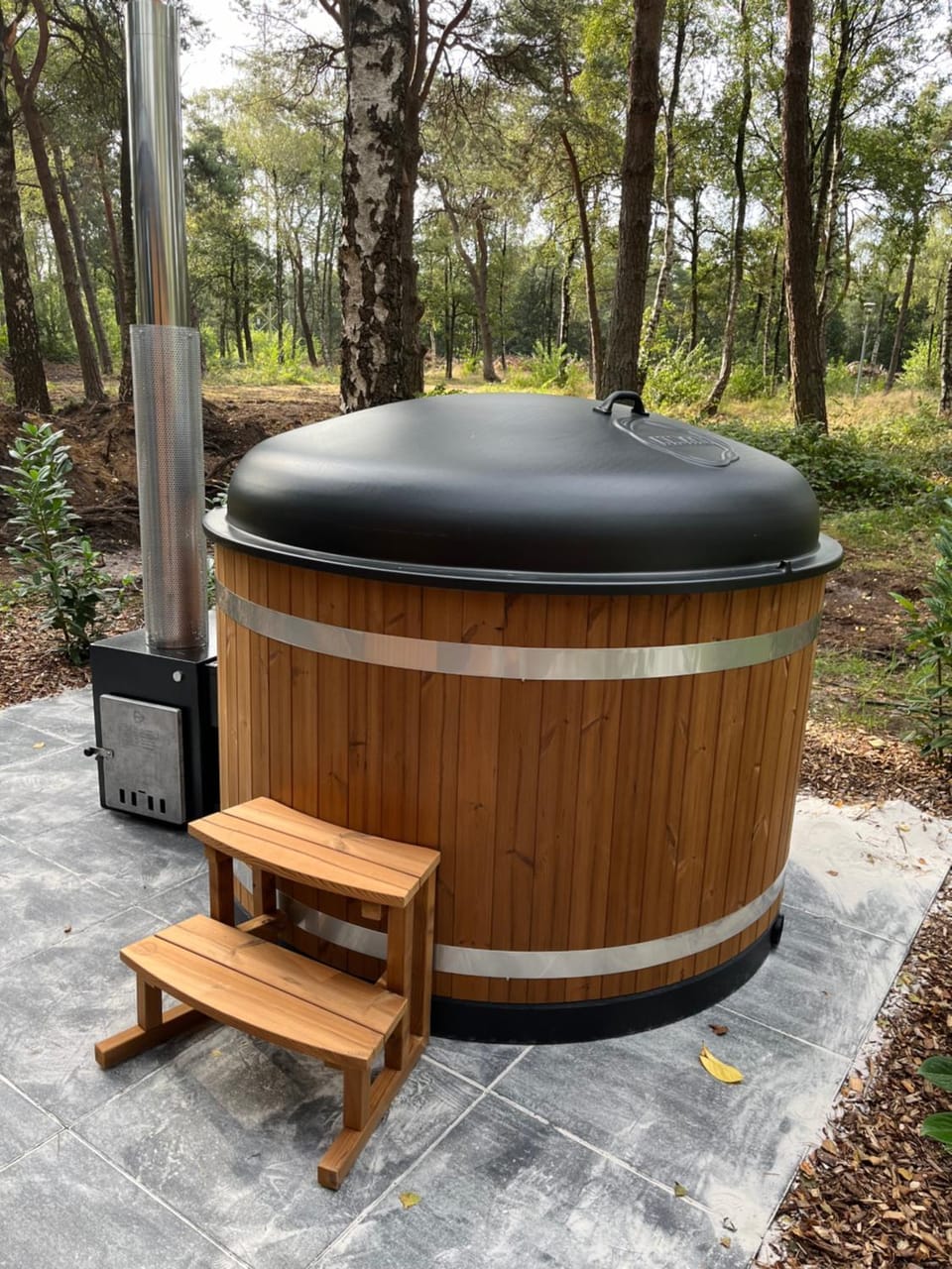Hot Tub, Hot Tub