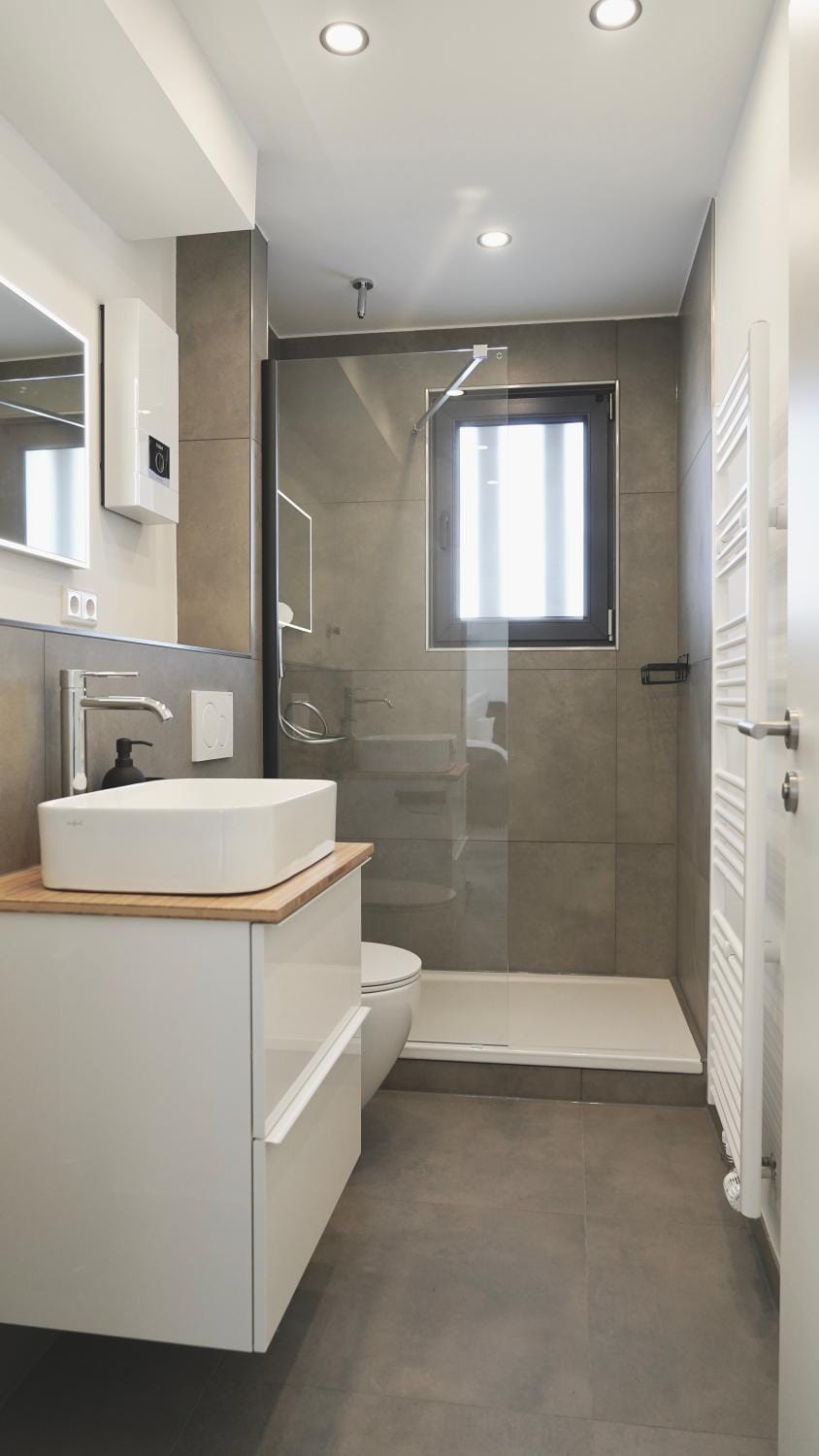 Shower, Bathroom