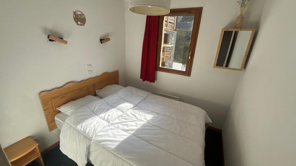 Bed, Night, Bedroom