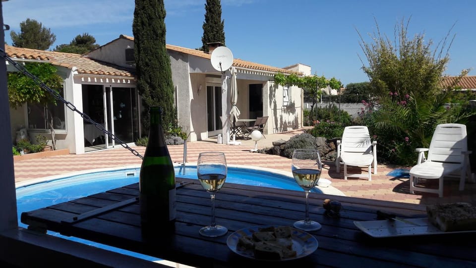 Garden, Pool view, Swimming pool, sunbed