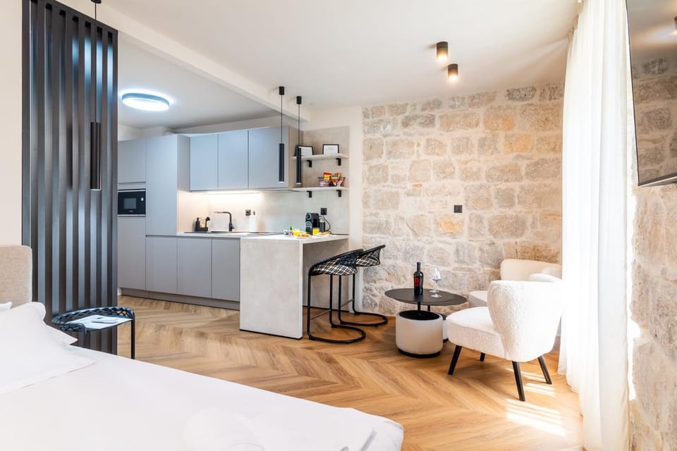 Apartment Centre In Stone House Apartment in Split