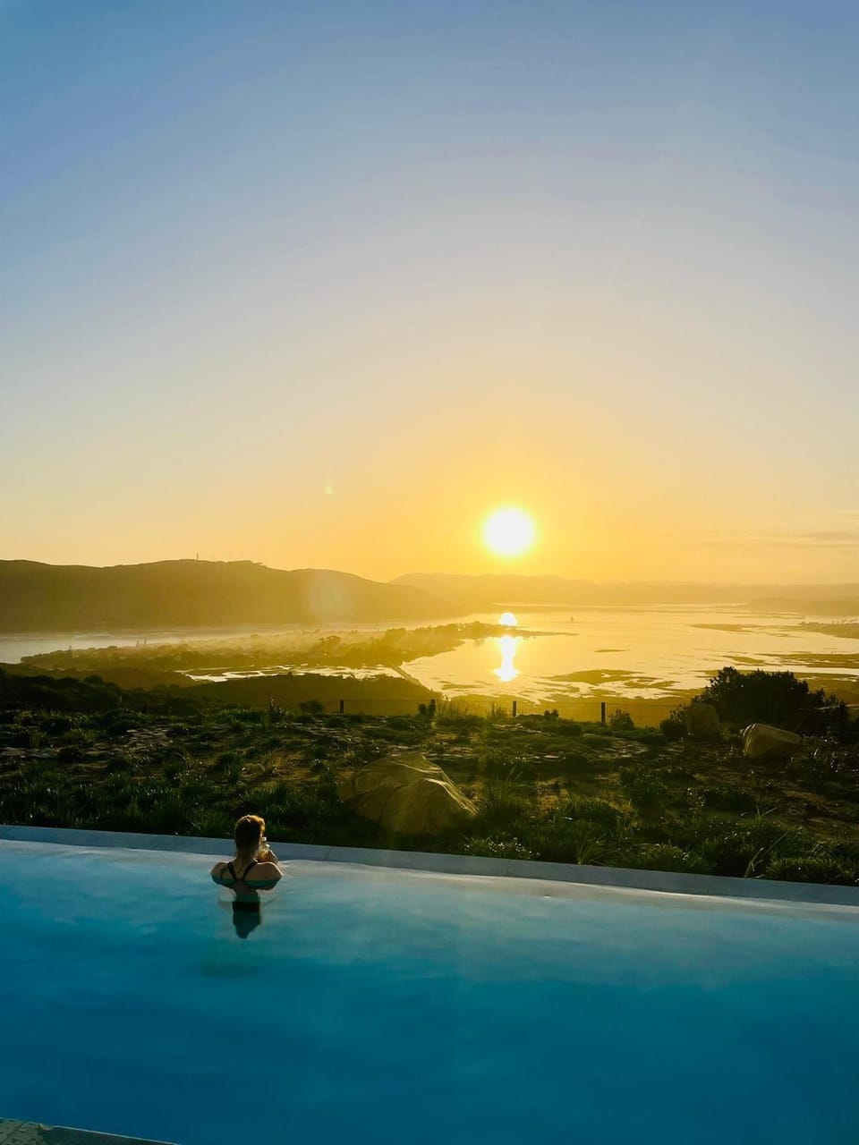 Property building, View (from property/room), View (from property/room), City view, Mountain view, Pool view, Sea view, Swimming pool